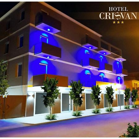 Hotel Crisvan Rimini Buitenkant foto